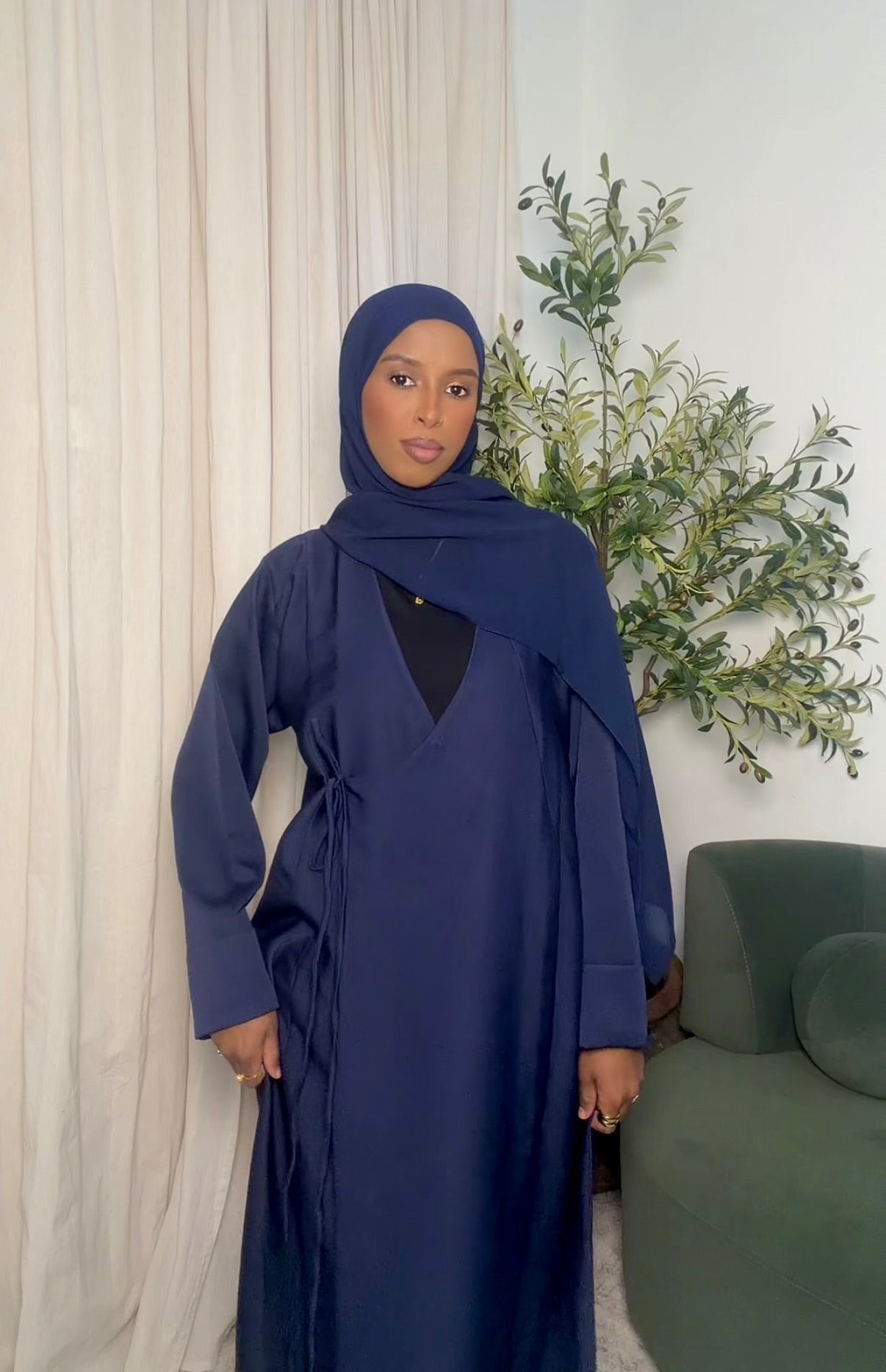NAVY BLUE WRAP ABAYA