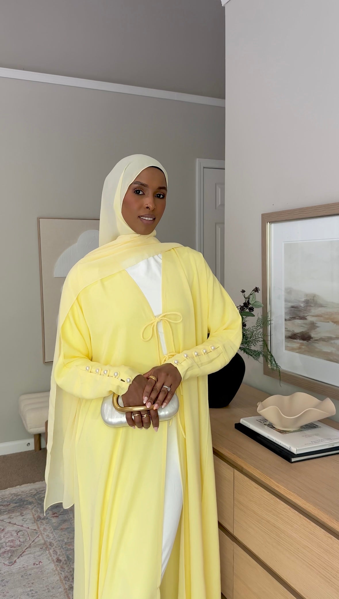 PEARL TIE ABAYA