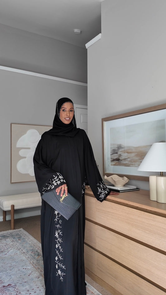 Alma Abaya