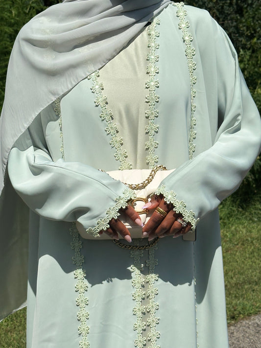 MINT LACE ABAYA