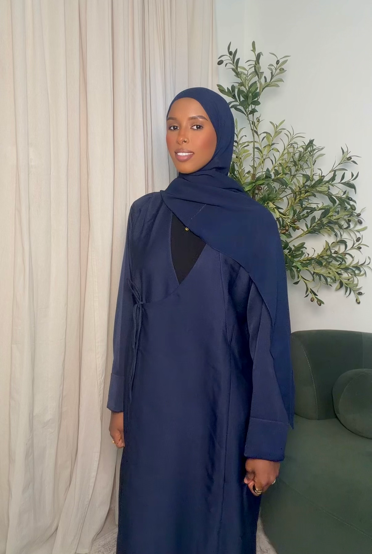 NAVY BLUE WRAP ABAYA