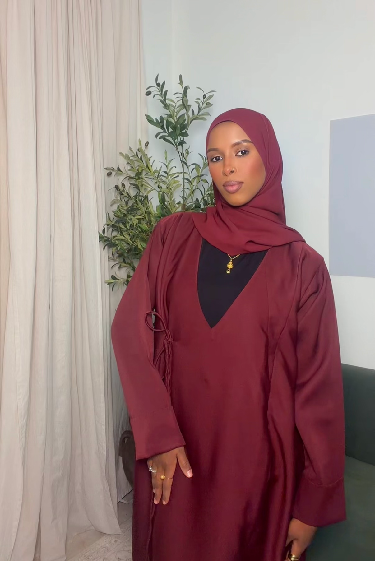 BURGUNDY WRAP ABAYA